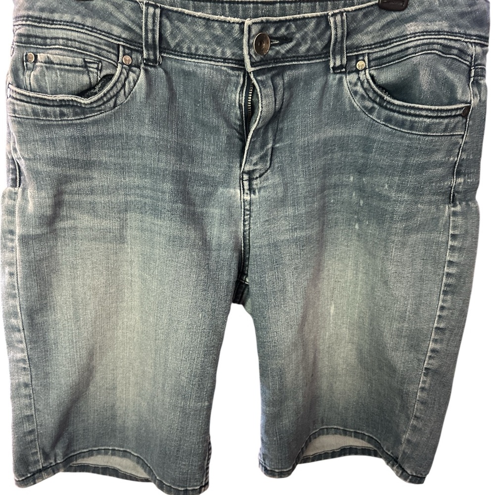 Simply Vera Wang Blue Denim Shorts L 20 W 16.5-18.5 I 11